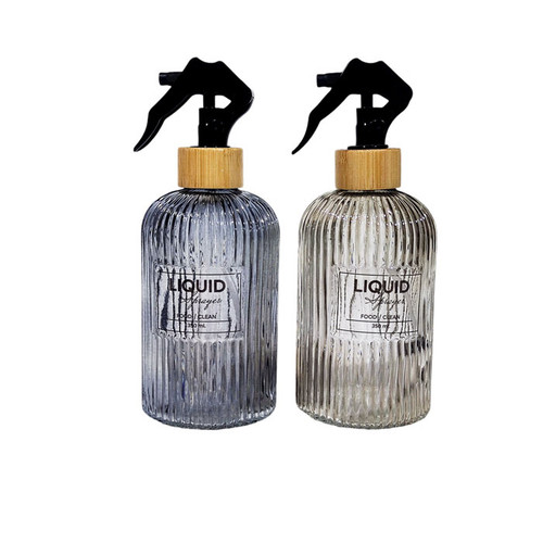 بطری محلولپاش دستی برند LIQUID با نازل قابل تنظیم، مناسب برای پاشش مواد شوینده، ضدعفونیکننده، آب و خوشبوکننده